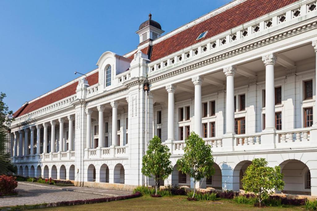 Magnolia Hotel Jakarta Ngoại thất bức ảnh